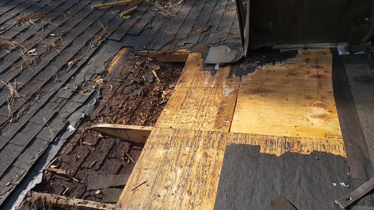 Roof Replacement and Repairing