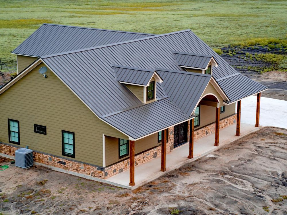 Roofing and Siding Contractor